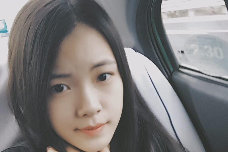 美少女口齿伶俐爱主持 被赞舞台“百变精灵”